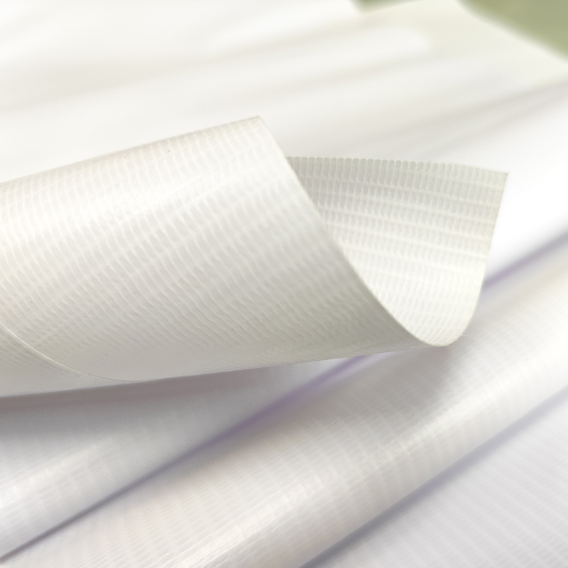 แบนเนอร์ดิ้นแบบมีไฟส่องด้านหน้า 520